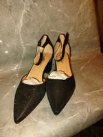 Pumps mit Riemchen, Schwarz mit Glitzer, Größe 41, NEU!! Hessen - Leun Vorschau