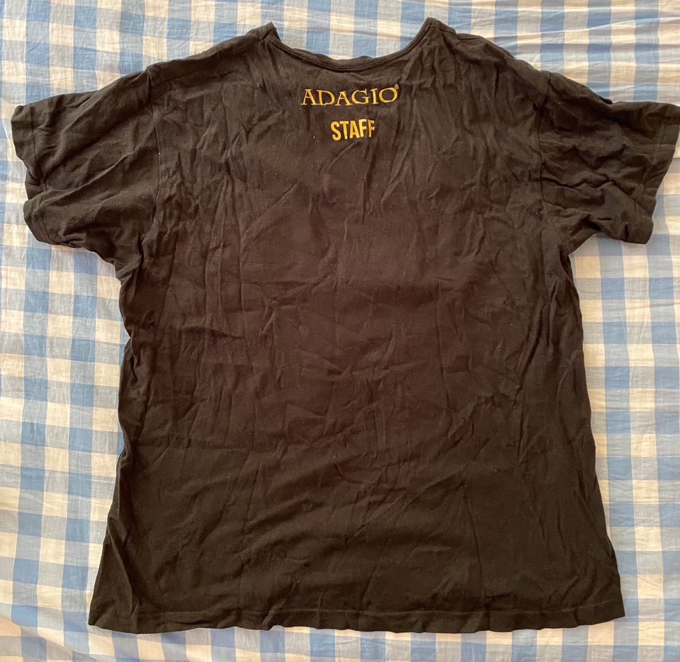 Schwarzes T-Shirt in Berlin