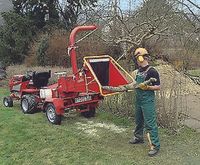 Häcksler Schredder Holzhacker 15 cm Benzin mieten leihen Bielefeld - Brackwede Vorschau