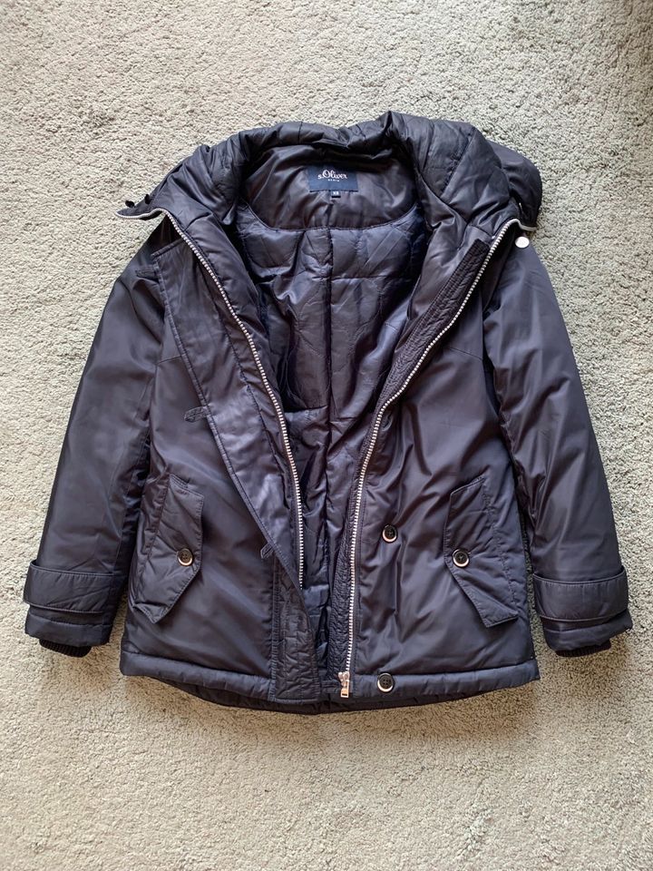 Daunenjacke Winterjacke dunkelblau S.Oliver XS in Hilden