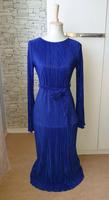 Trendyol Kleid 38 M plissiertes Midikleid Plisseekleid blau Friedrichshain-Kreuzberg - Kreuzberg Vorschau