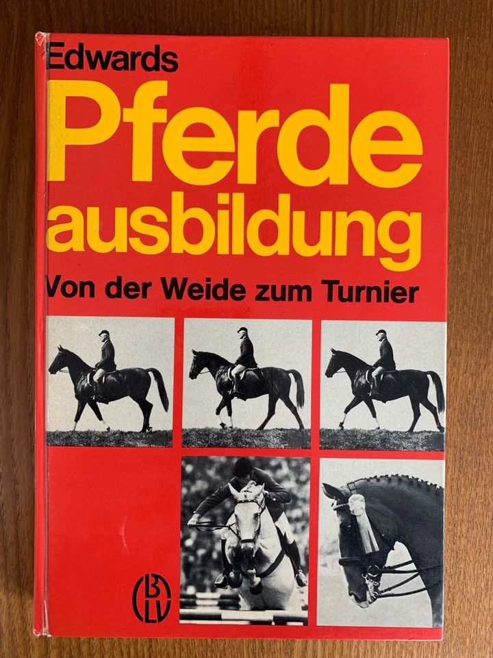 Pferdesachbücher in Ubstadt-Weiher