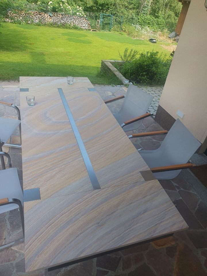 Gartentisch Granit Edelstahl ausziehbar nach Maß in Bad Driburg