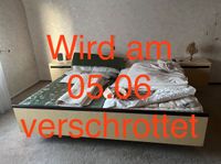 Schlafzimmer komplett Schrank Bett Nordrhein-Westfalen - Troisdorf Vorschau