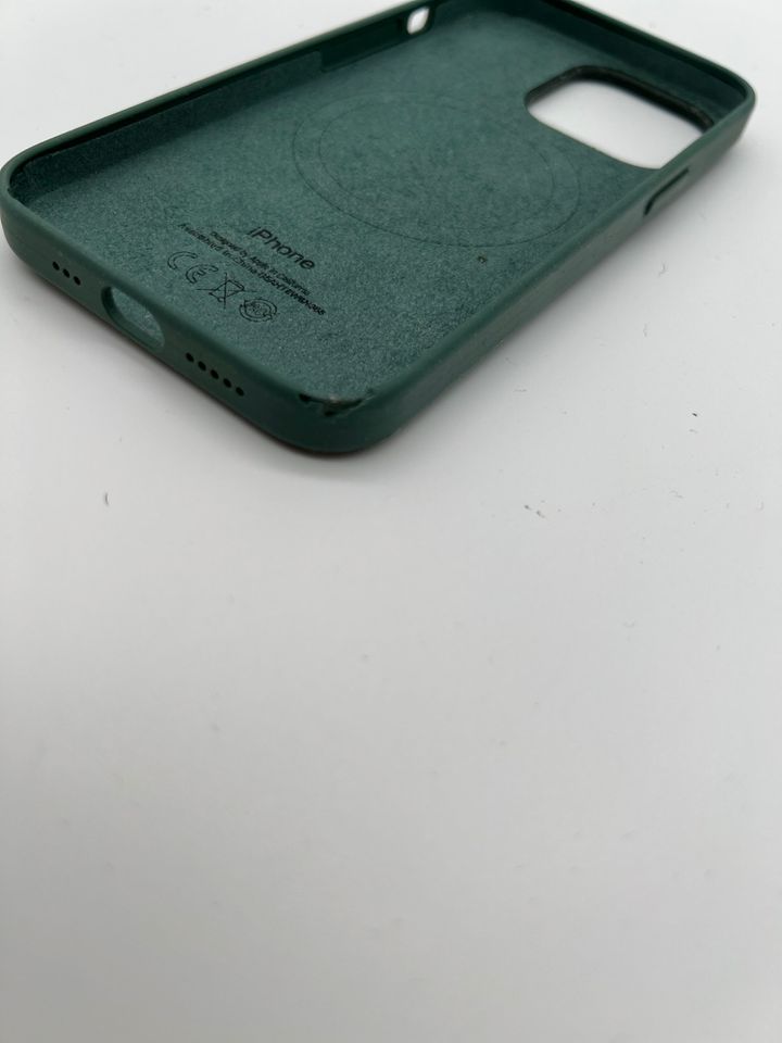 Apple iPhone 13 Pro Original MagSafe Hülle Case in Brensbach