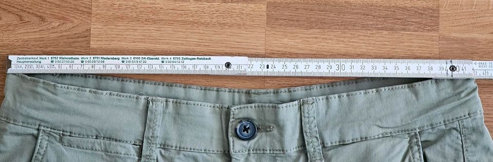 Pepe Jeans London Herren Chino Short grün Größe 31 - TOP in Höchberg