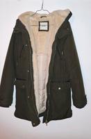 Winterjacke XS Teddyfutter Wintermantel Parka Pimkie olivgrün XS Thüringen - Weimar Vorschau