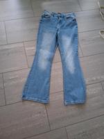 Vero Moda, Schlaghose, Jeans, neuwertig Gr.L/30 Nordrhein-Westfalen - Gangelt Vorschau