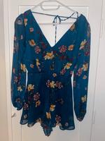 Jumpsuit Einteiler kurz Gr S new look Hessen - Alsfeld Vorschau