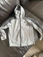 Adidas Seeatjacke 140 Nordrhein-Westfalen - Wülfrath Vorschau