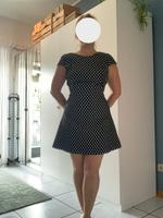ZARA Basic Kleid mit Punkten – Retro-Vibe in Schwarz-Weiß Nordrhein-Westfalen - Overath Vorschau