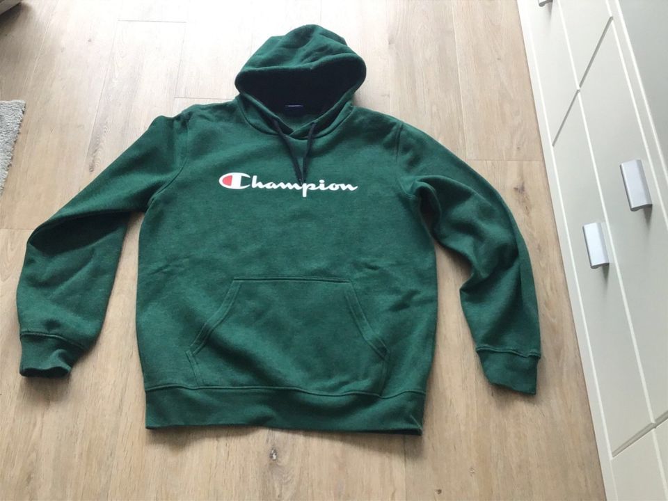 CHAMPION Hoodie/Sweatshirt, Gr. L in smaragdgrün in Altdorf