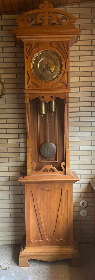 Standuhr Jugendstil in Velen