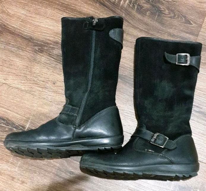 Primigi Lederstiefel 33 schwarz in Berlin