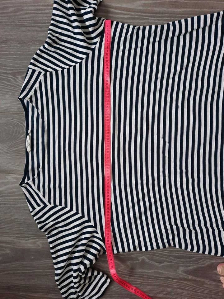 Tom Tailor Shirt Kurzarm Gr.54 A-Linie gestreift top Zustand in Scharbeutz