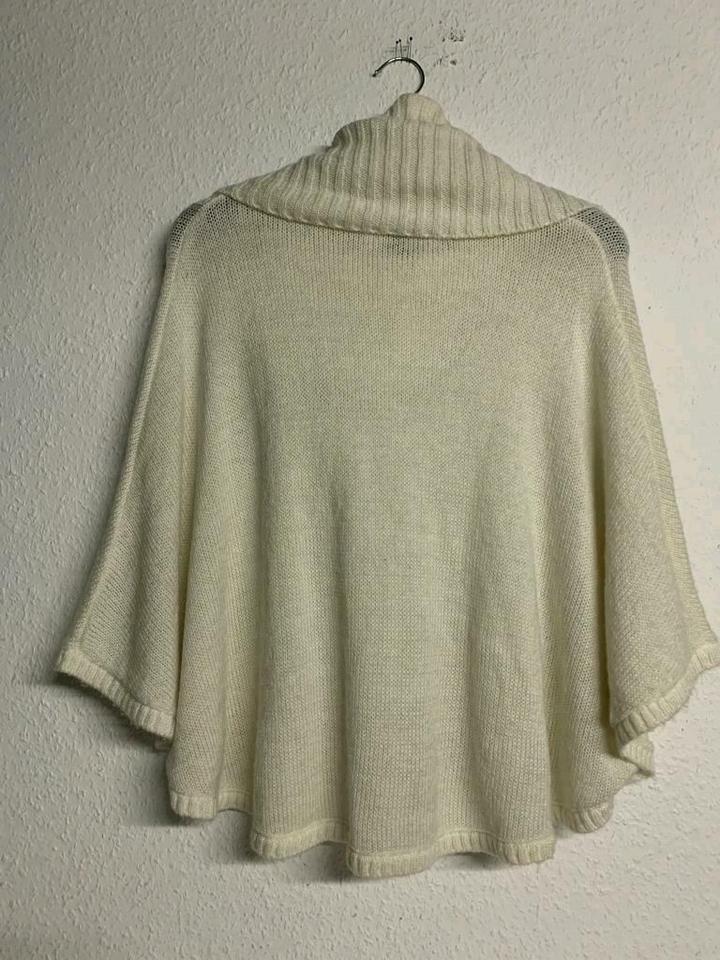 H&M Strickpullover/Größe S/Tunika/Poncho/Rollkragen Pullover in Berlin