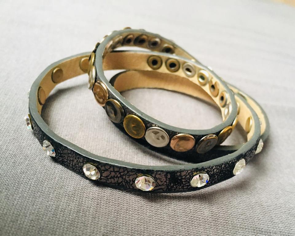 Modisches Lederarmband, Strass und Nieten,neuwertig in Plettenberg