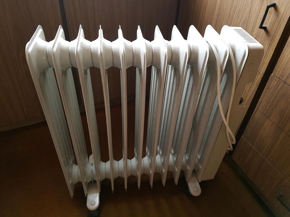 Elektro Heizkörper  Radiator in Greding