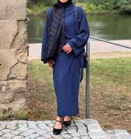 “Edles dunkelblaues Kleid – modest fashion – Größe M/38” Bayern - Haßfurt Vorschau
