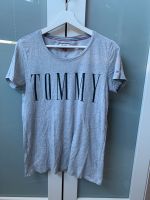 Tommy Hilfiger Shirt grau Größe M Niedersachsen - Stade Vorschau