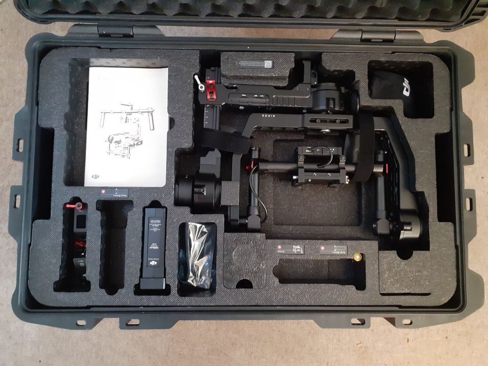 DJI Ronin 1 Gimbal + Koffer + Gimbal Vest in Berlin