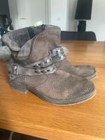 Stiefelette Damen Gr. 40 Nordrhein-Westfalen - Breckerfeld Vorschau