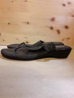 Geox, Haselmann, Hailys Sandalen, Zehentrenner,Gr. 39,40,41, Friedrichshain-Kreuzberg - Friedrichshain Vorschau