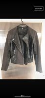 Neu H&M Jacke schwarz Lederjacke vegan M 38 Nordrhein-Westfalen - Brühl Vorschau