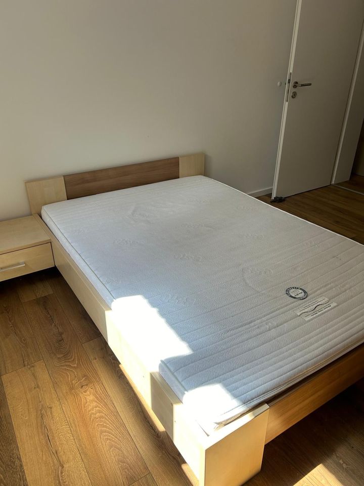 Jugend-Bett mit Matratze in Gummersbach