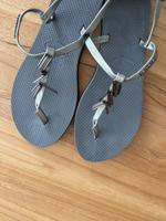 Havaianas Sandalen Flip Flops Grau Gr.37 38 NEU Nordrhein-Westfalen - Löhne Vorschau