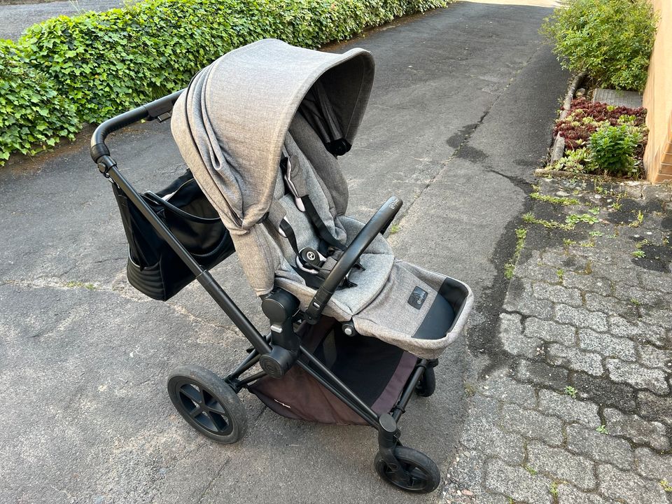 Cybex Kinderwagen Priam Platinum in Gelnhausen