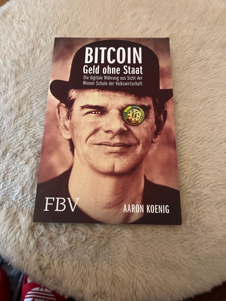 3 Bücher Bitcoin in Leipzig