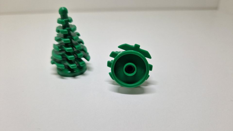 5 x Lego Tannenbaum klein NEU Grün 2435 Green Pflanze Wald in Hennef (Sieg)