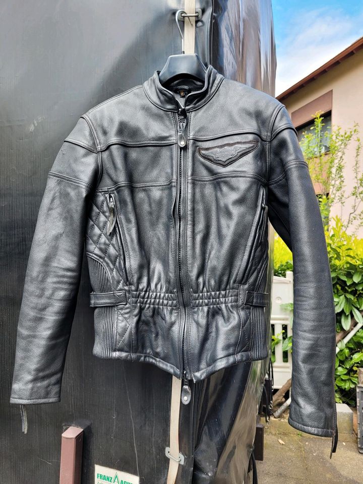 Damen Motorradjacke, Lederjacke Harley Davidson, Größe S W in Bonn