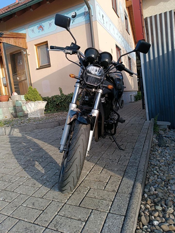 Suzuki GS 500 e in Bad Dürrheim