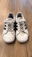 Adidas Turnschuhe Leder Sneaker Größe 31 Sachsen - Bad Dueben Vorschau