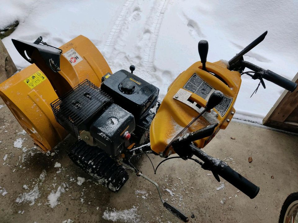 Holzinger HSF110 LE  Benzin Schneefräse in Gornsdorf