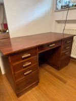 Schreibtisch vintage Vollholz mit Messing Beschlägen München - Untergiesing-Harlaching Vorschau
