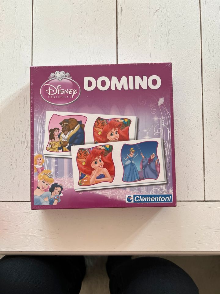 NEU OVP eingeschweißt Domino Disney Spiel in Börnsen