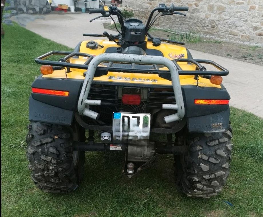 Quad Bombadier AC Traxter in Großdubrau