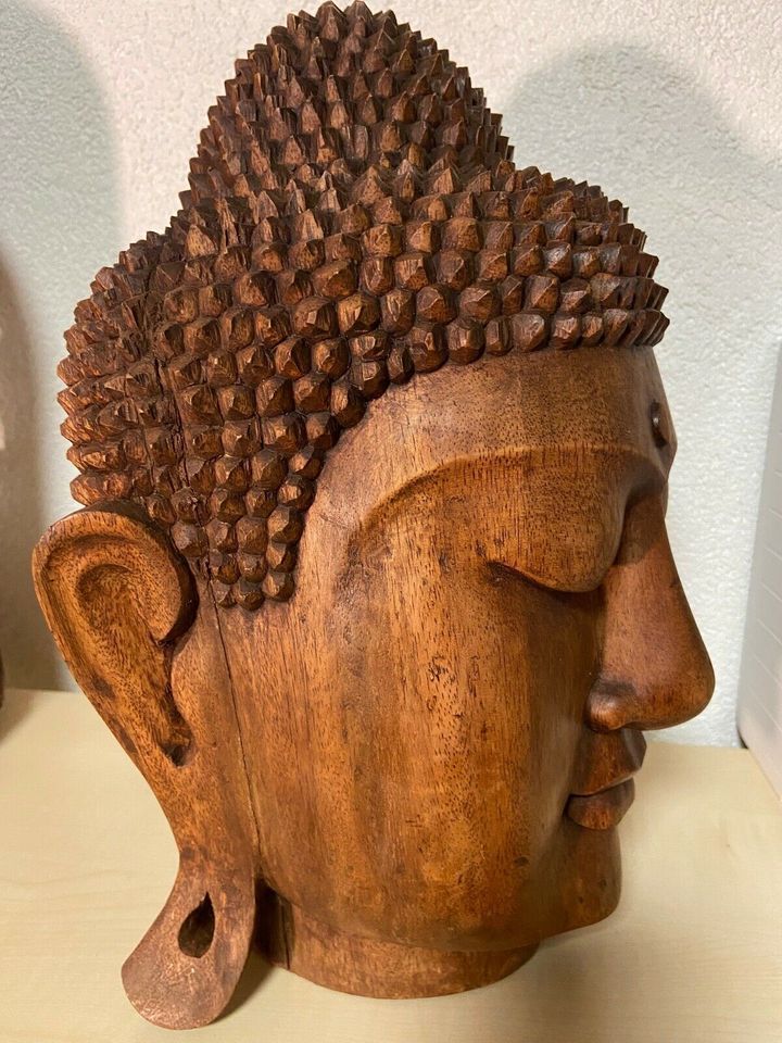 Massiver Buddhakopf handgefertigt aus Bali ca. 4,8 KG in Wermelskirchen