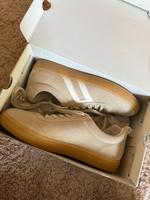 Neue Espirt Sneaker Berlin - Rudow Vorschau