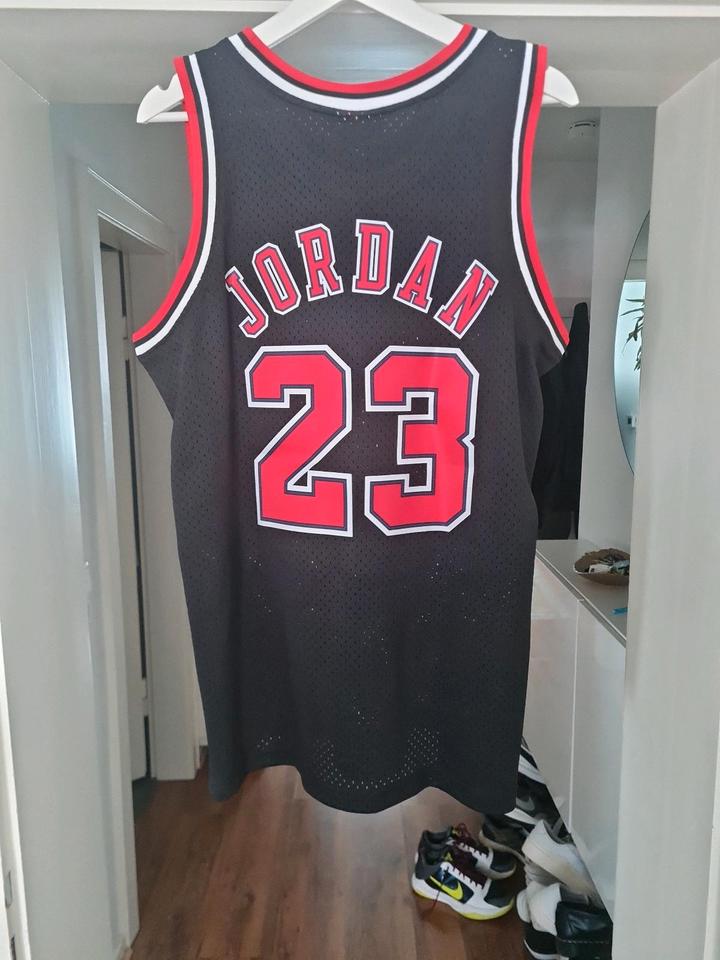 Mitchell Ness Michael Jordan Trikot Chicago Bulls NBA Jersey L in Bielefeld
