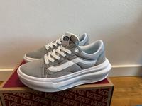 Vans sneaker old skool over drizzle Grau drizzle neu gr 36 Bayern - Erlabrunn Vorschau