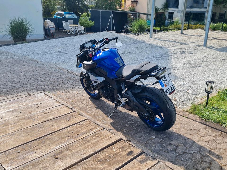 Yamaha MT 10 in Riegelsberg