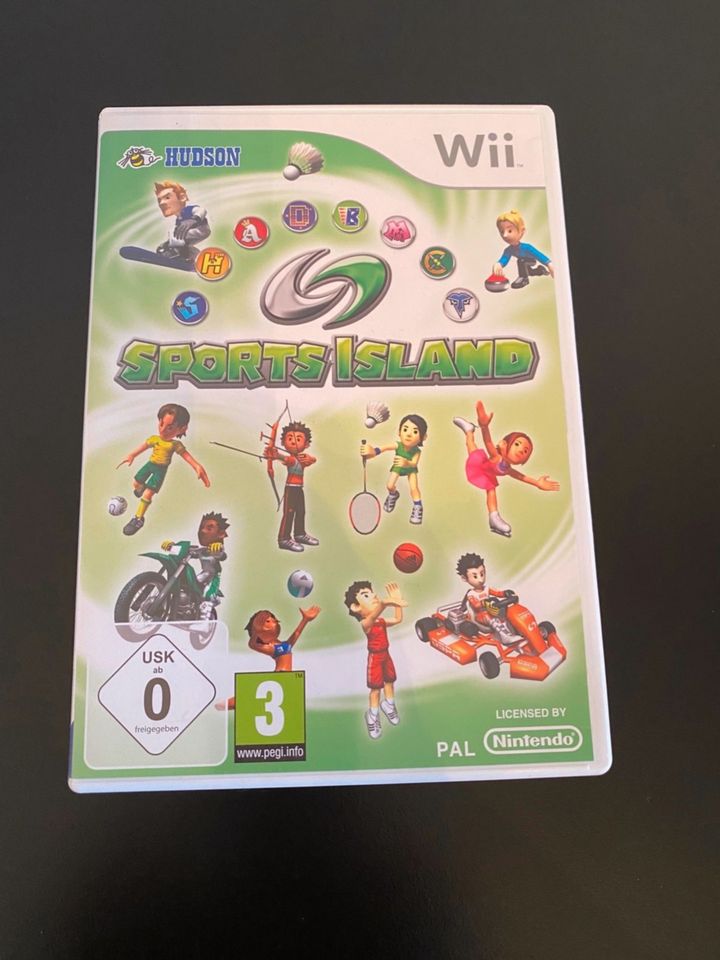 NINTENDO WII SPIELE :  MONOPOLY, GAME PARTY, SPORT ISLAND, OVP!!! in Berlin