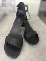 Ecco Damen neu Leder Sandalen schwarz Größe 40 Hessen - Wächtersbach Vorschau