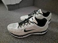 Nike sneaker gr.39 Niedersachsen - Ilsede Vorschau