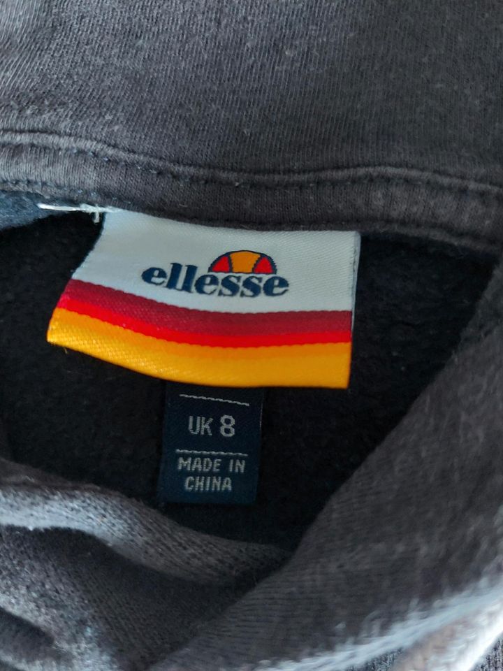 Ellesse Hoodie blau in Dresden