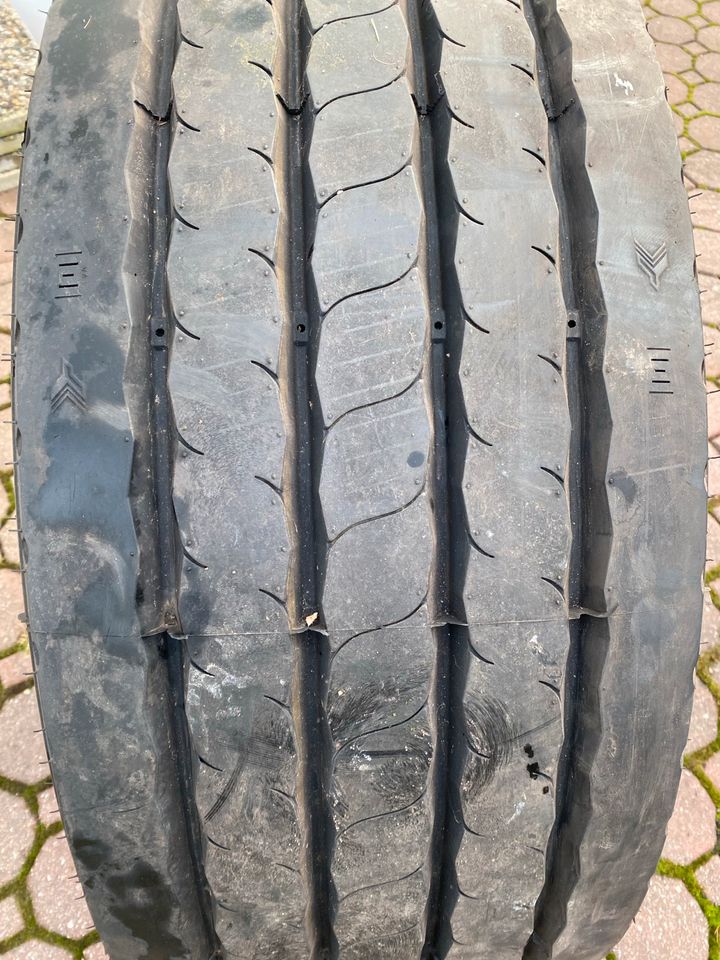 Lkw Reifen 385/55 R22,5 JK Tyre in Schwaig